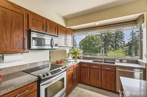 5120 Beaumont Drive Everett WA 98203