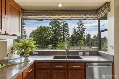 5120 Beaumont Drive Everett WA 98203