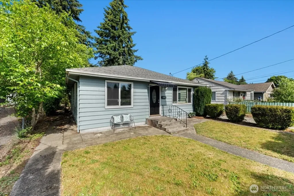 8618 Tacoma Avenue S Tacoma WA 98444