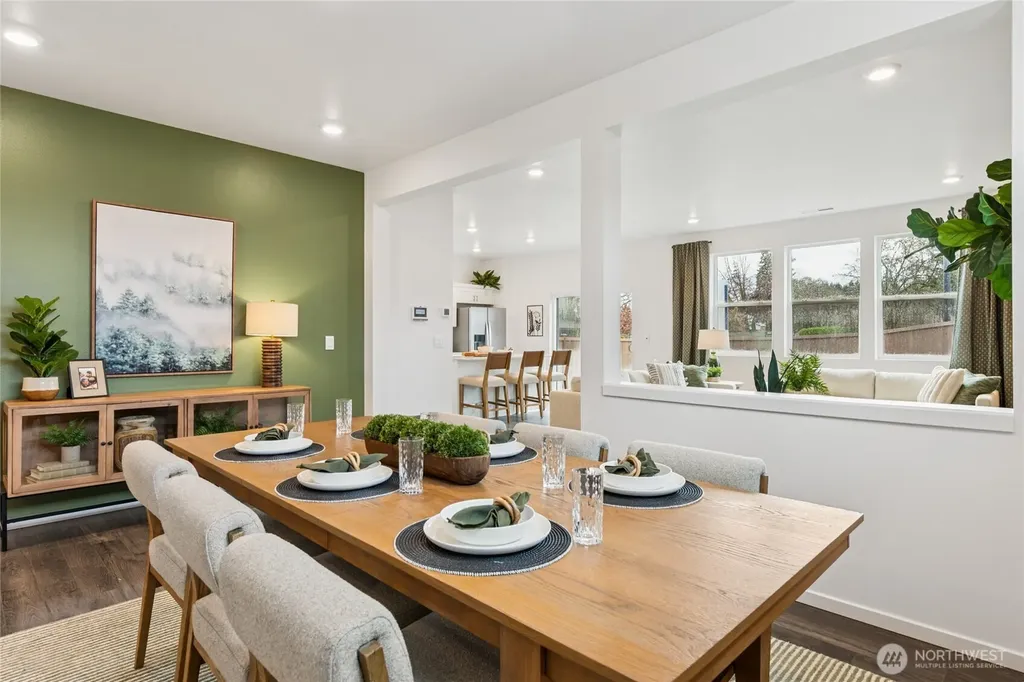 564 Wall Street Buckley WA 98321