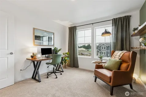 564 Wall Street Buckley WA 98321