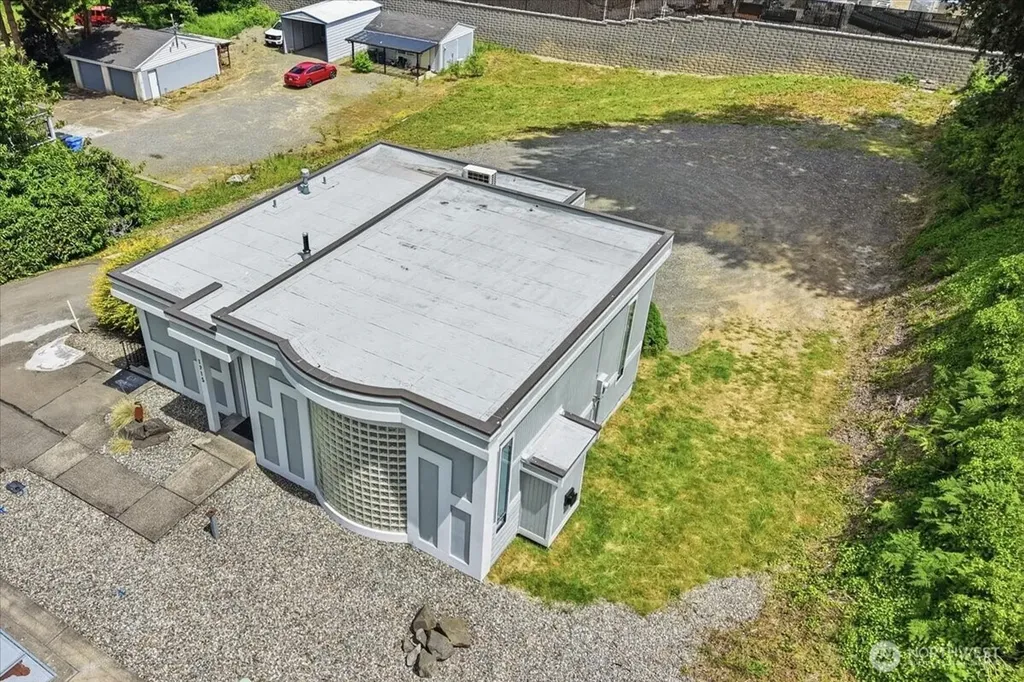 1715 Meridian Avenue E Edgewood WA 98371
