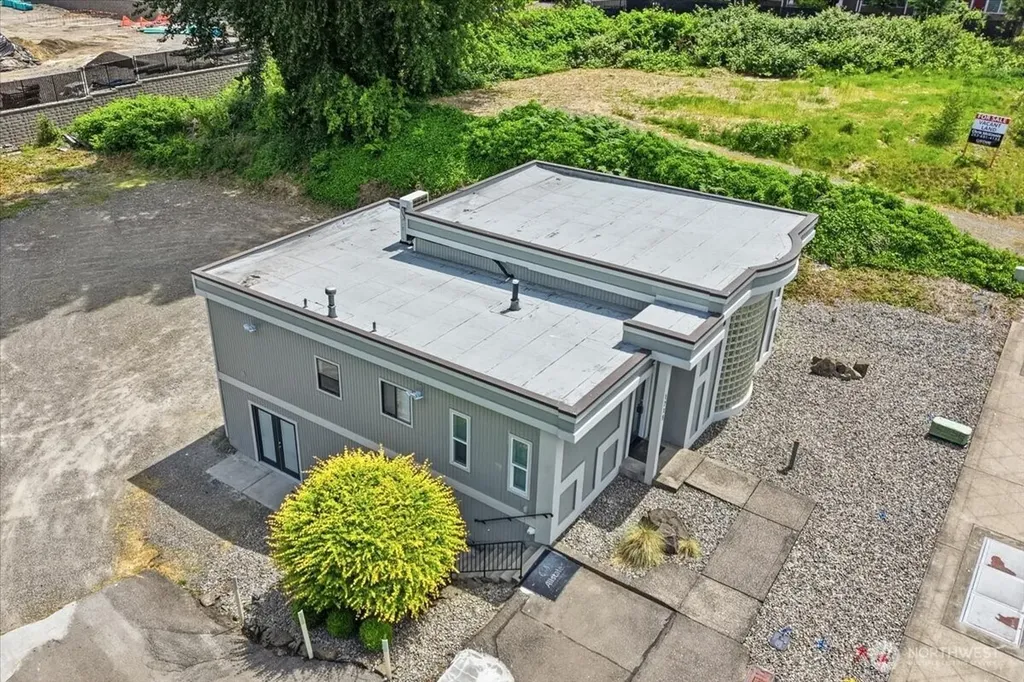 1715 Meridian Avenue E Edgewood WA 98371