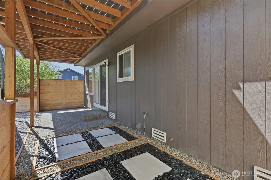 6506 83rd Place NE Marysville WA 98270