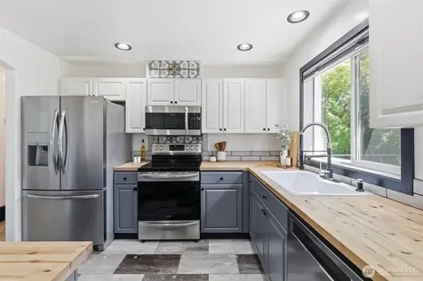 6506 83rd Place NE Marysville WA 98270