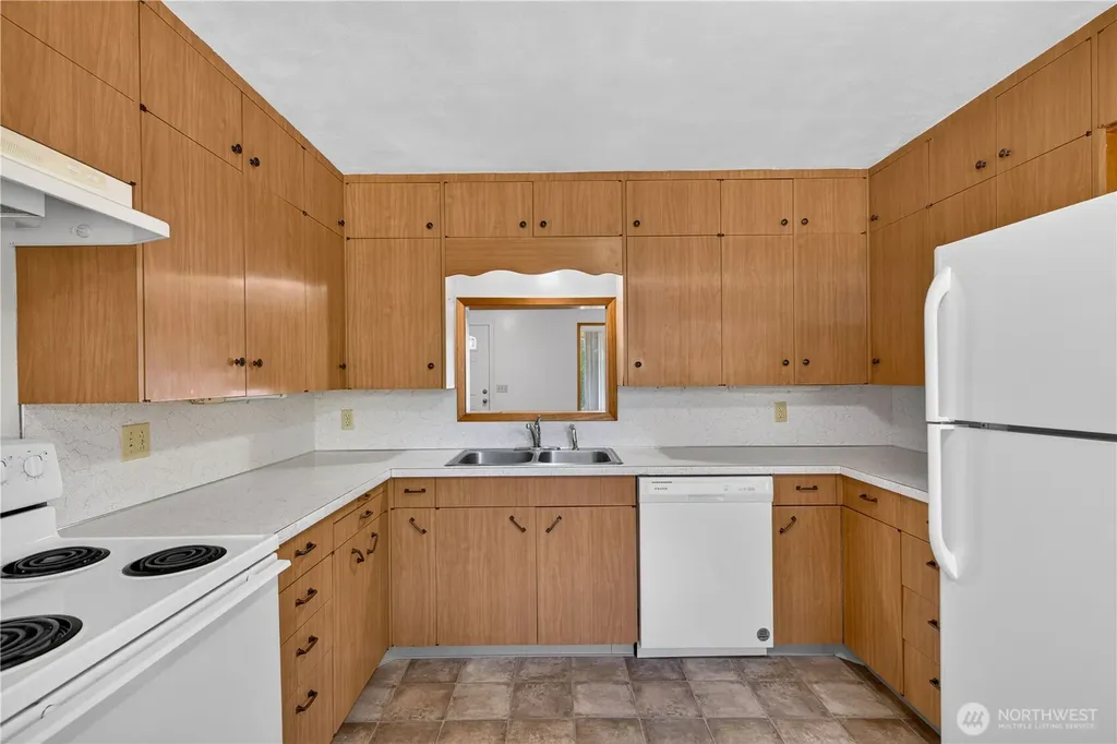 1509 Avon Avenue Burlington WA 98233
