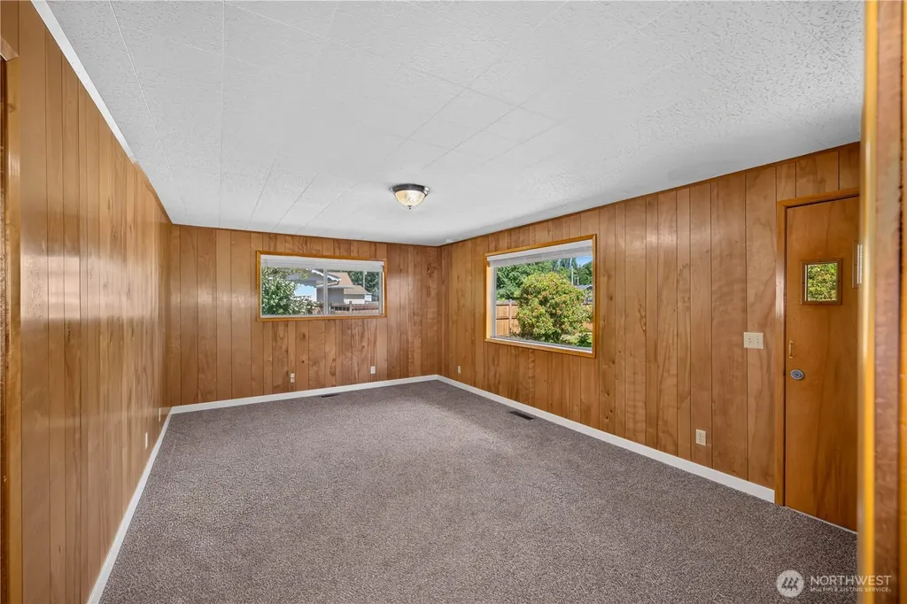 1509 Avon Avenue Burlington WA 98233