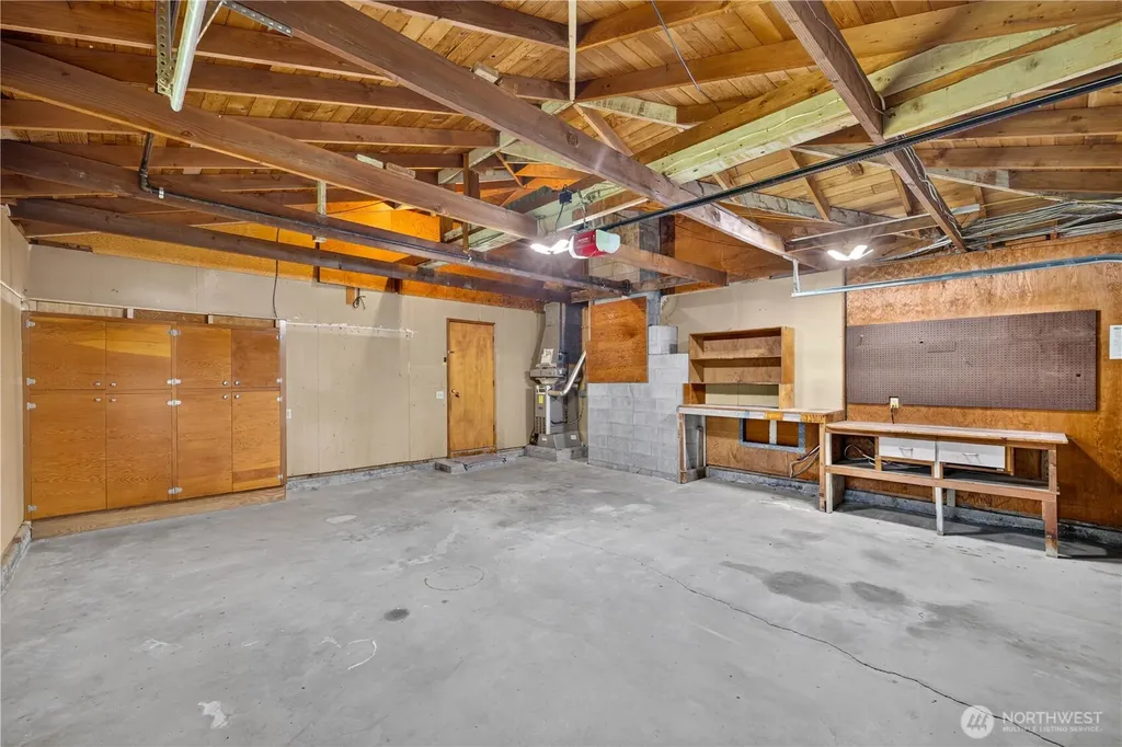 1509 Avon Avenue Burlington WA 98233