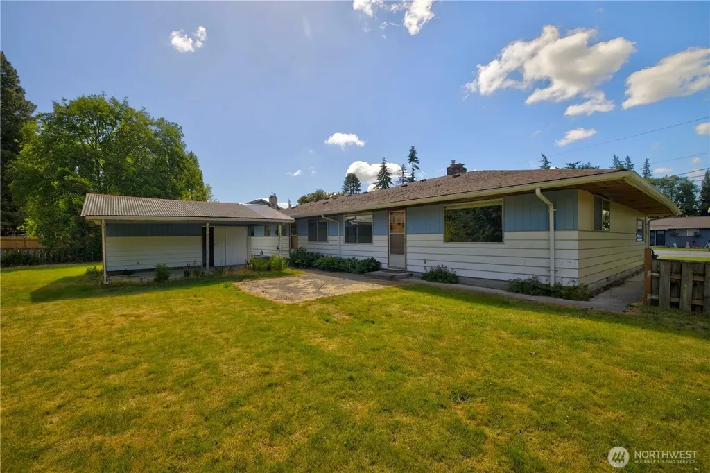 1509 Avon Avenue Burlington WA 98233