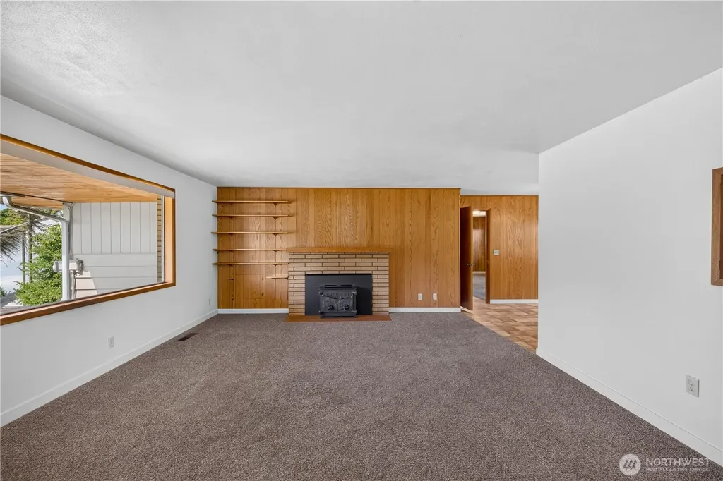 1509 Avon Avenue Burlington WA 98233