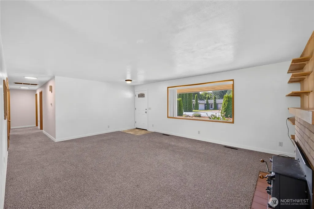 1509 Avon Avenue Burlington WA 98233