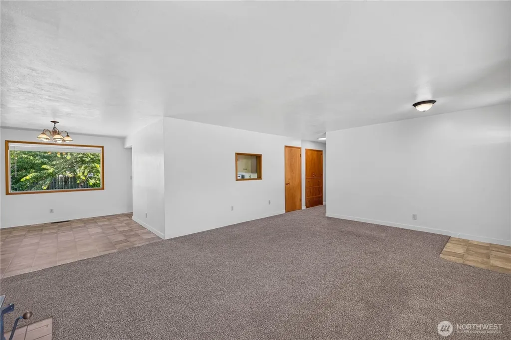1509 Avon Avenue Burlington WA 98233