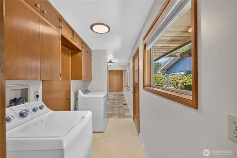 1509 Avon Avenue Burlington WA 98233