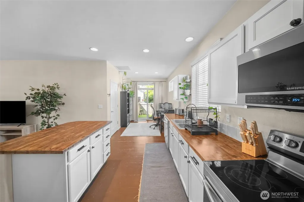 5240 54th Avenue SE Lacey WA 98503