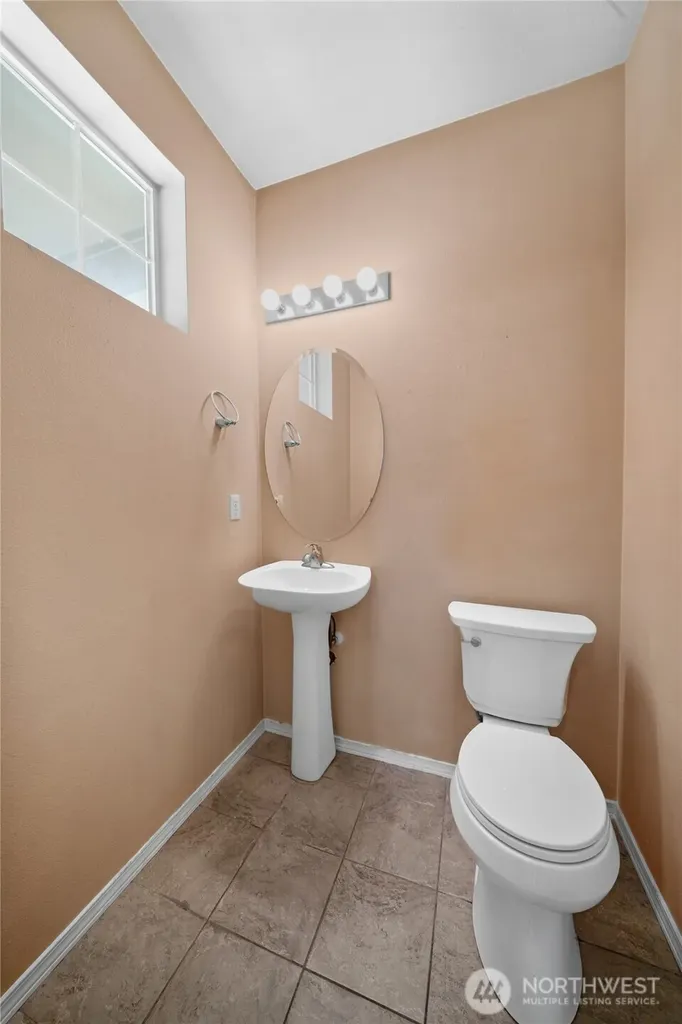 5240 54th Avenue SE Lacey WA 98503