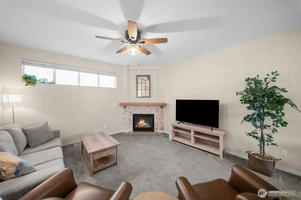 5240 54th Avenue SE Lacey WA 98503