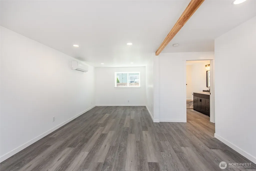 320 E Lopez Avenue Port Angeles WA 98362