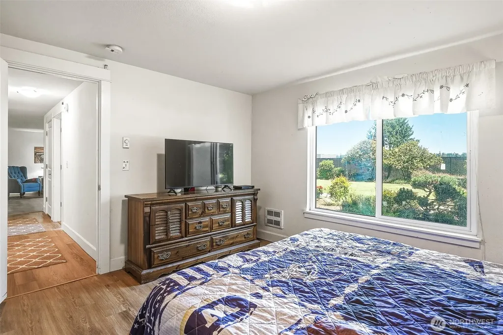 8021 234th Street SW Edmonds WA 98026