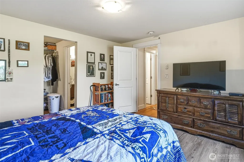 8021 234th Street SW Edmonds WA 98026