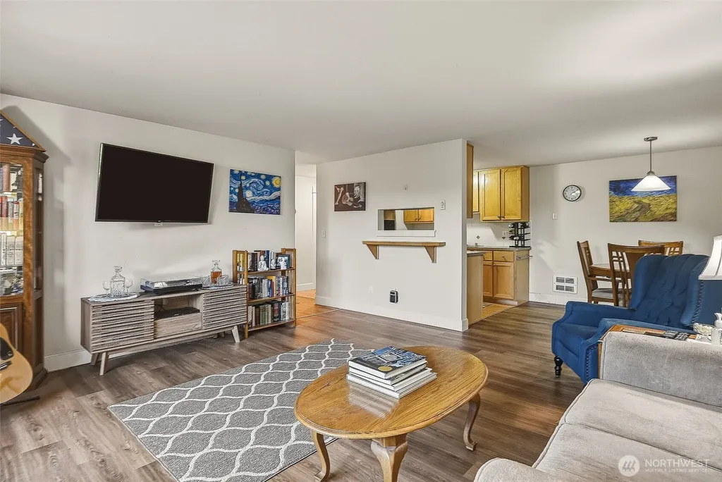 8021 234th Street SW Edmonds WA 98026