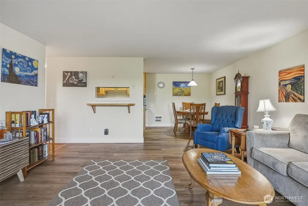 8021 234th Street SW Edmonds WA 98026
