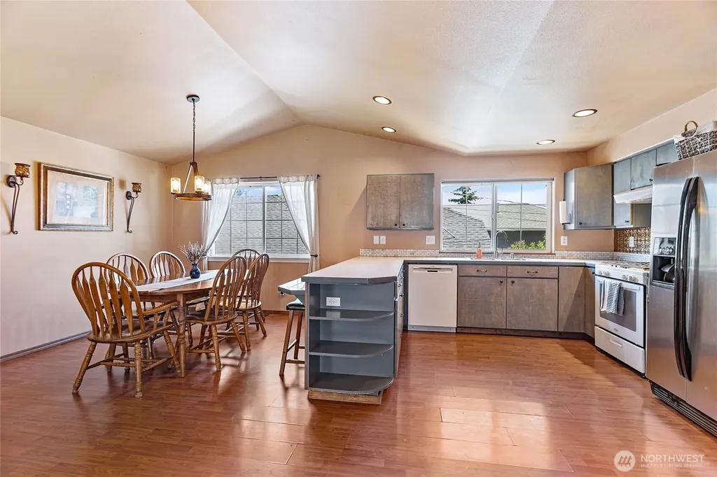 1433 St Paul Street Bellingham WA 98229