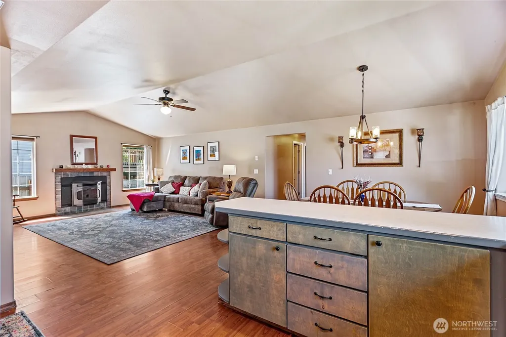 1433 St Paul Street Bellingham WA 98229