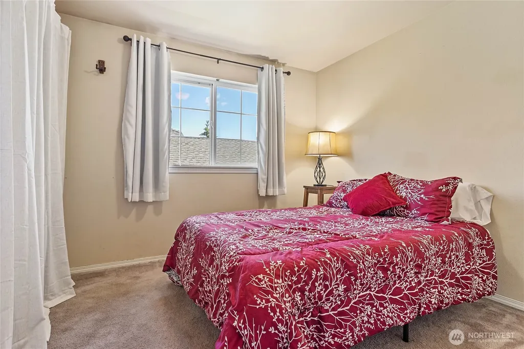 1433 St Paul Street Bellingham WA 98229