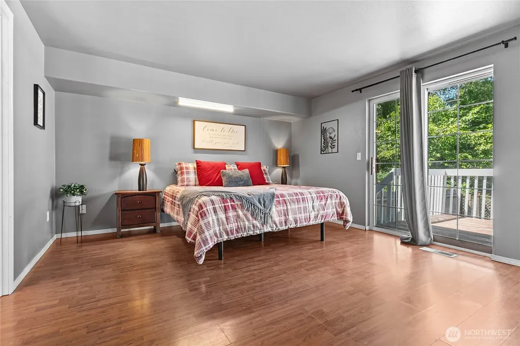 1433 St Paul Street Bellingham WA 98229
