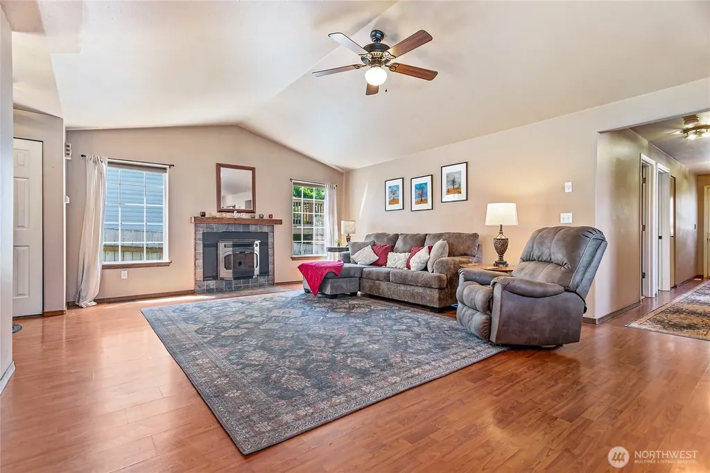1433 St Paul Street Bellingham WA 98229