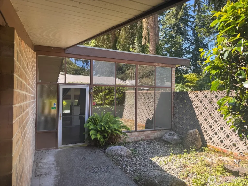 10419 Brook Lane SW Lakewood WA 98499