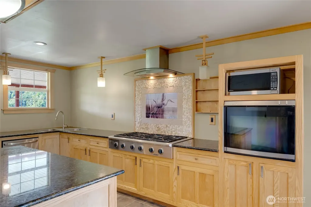 57 Covered Bridge Road Grays River WA 98621