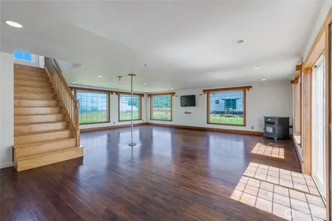 57 Covered Bridge Road Grays River WA 98621