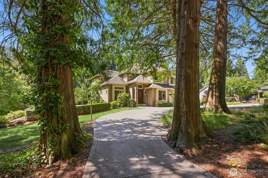 20125 SE 24th Street Sammamish WA 98075