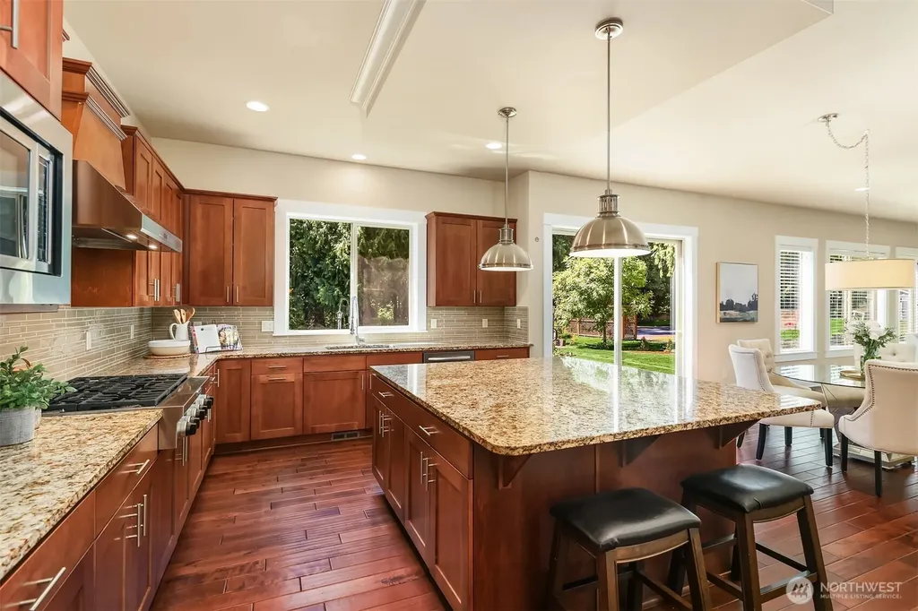 20125 SE 24th Street Sammamish WA 98075