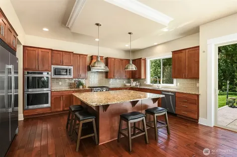 20125 SE 24th Street Sammamish WA 98075