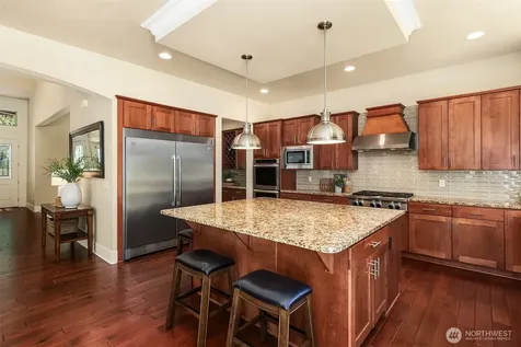 20125 SE 24th Street Sammamish WA 98075