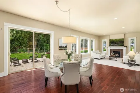 20125 SE 24th Street Sammamish WA 98075