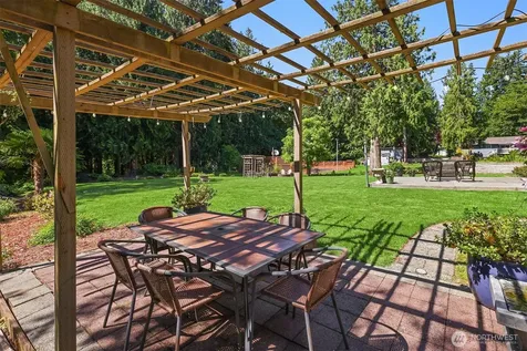 20125 SE 24th Street Sammamish WA 98075
