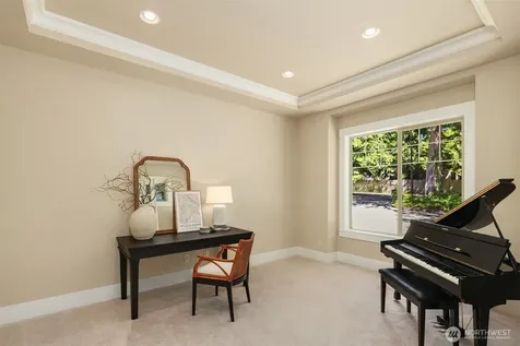 20125 SE 24th Street Sammamish WA 98075