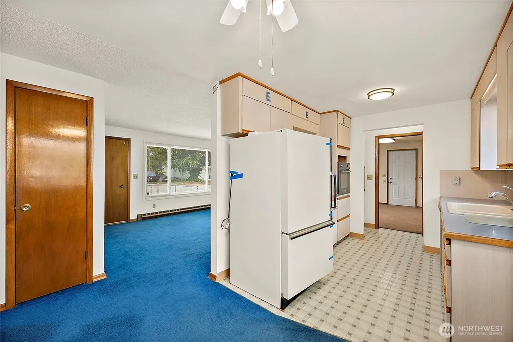 12152 Alaska Street S Tacoma WA 98444