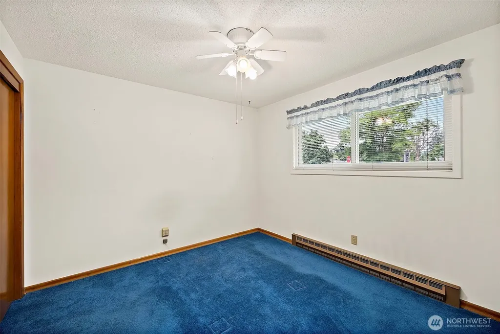 12152 Alaska Street S Tacoma WA 98444