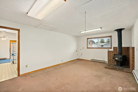 12152 Alaska Street S Tacoma WA 98444