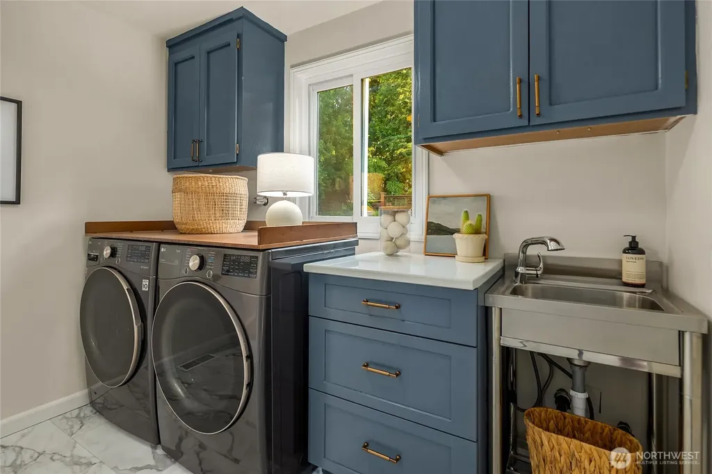 20603 NE 37th Way Sammamish WA 98074