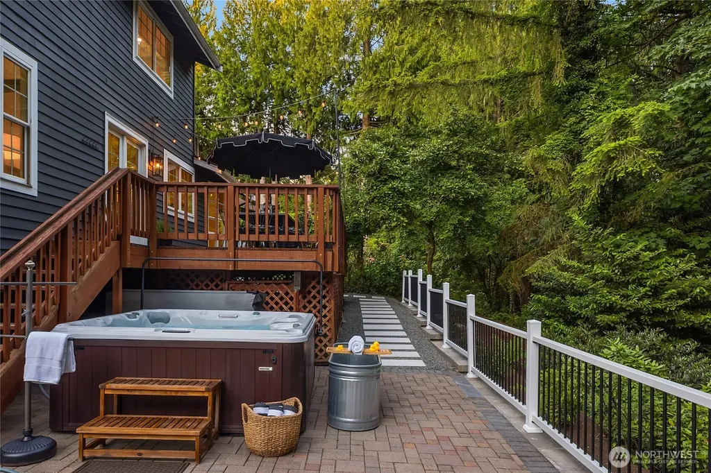20603 NE 37th Way Sammamish WA 98074