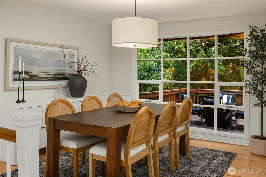 20603 NE 37th Way Sammamish WA 98074