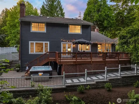 20603 NE 37th Way Sammamish WA 98074