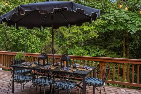 20603 NE 37th Way Sammamish WA 98074
