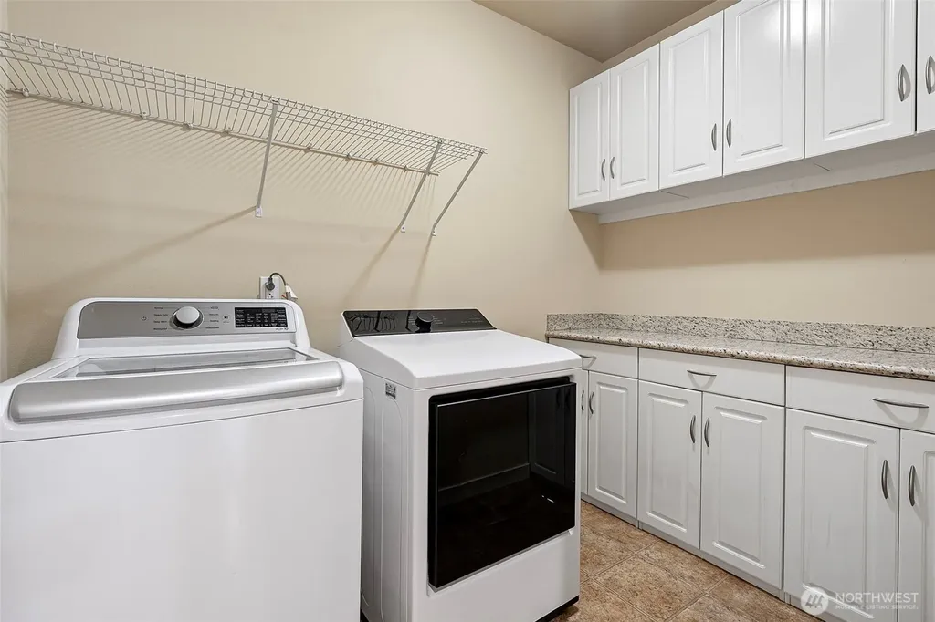 15372 SE 160th Place Renton WA 98058
