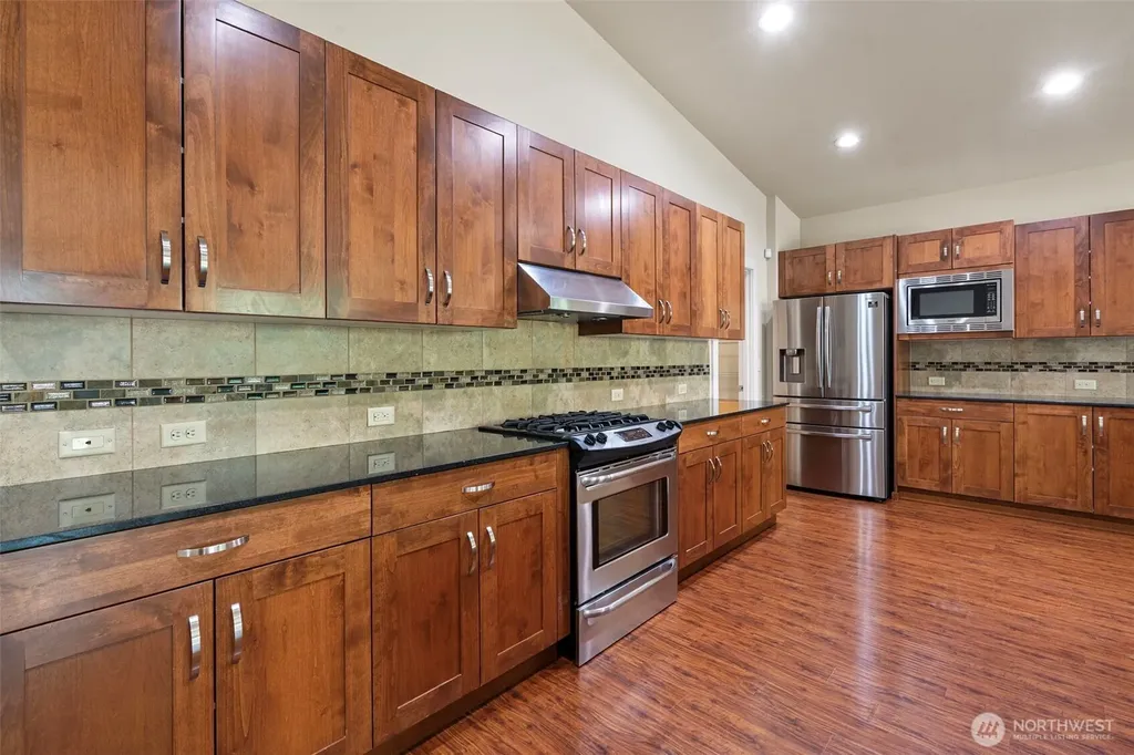 15372 SE 160th Place Renton WA 98058